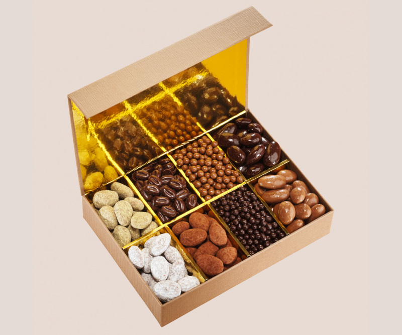 Coffret amandes et grains de café en chocolat