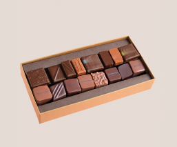 CLASSICAL CHOCOLATE BOX 160 GR 19 chocolates