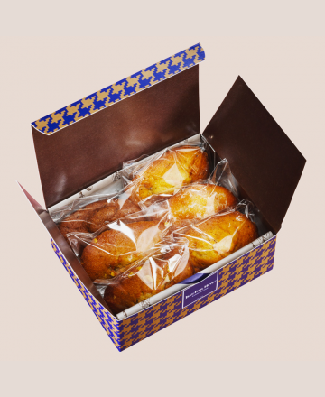 madeleines 2024 chocolate - caramel - pistachio - vanilla - lemon - honey. Open box